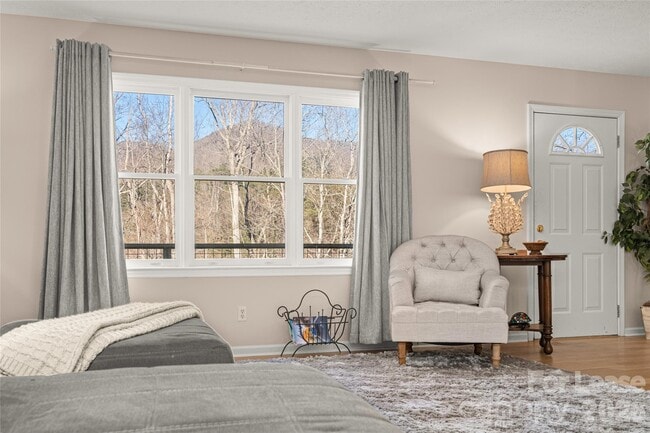 Photo - 73 The Old Run Rd