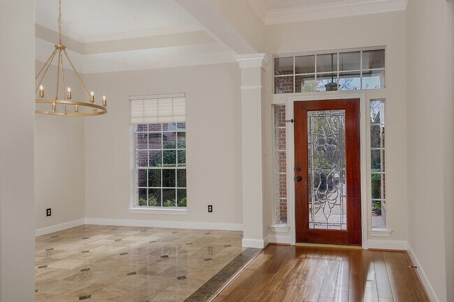 Photo - 38 Eagle Mead Pl
