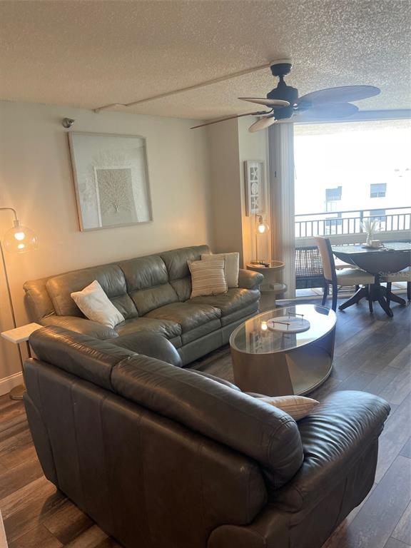 Photo - 690 Island Way Unit 1112