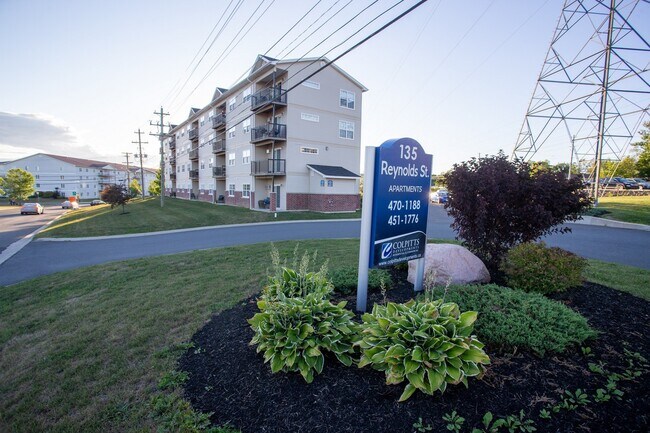 Photo - 135 Reynolds St Unit 401