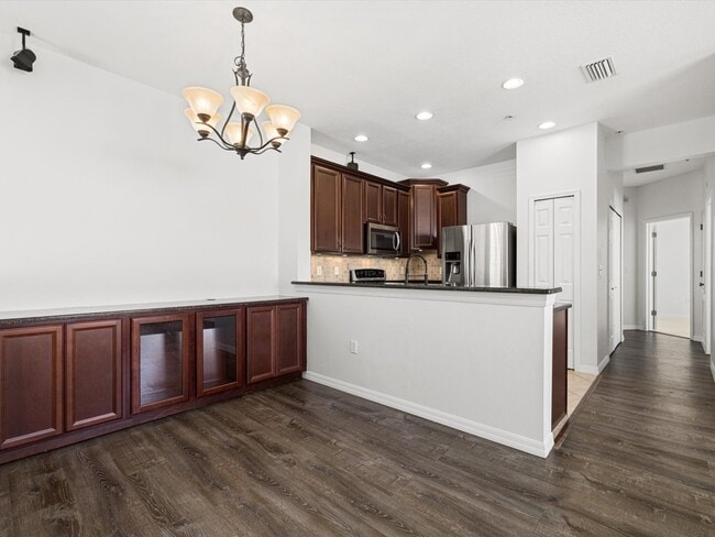 Photo - 3715 Parkridge Cir Unit 3715