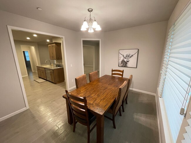 Photo - Chico 3 bed 2 bath luxury Belvedere neighborhood, 1800 sqft living space