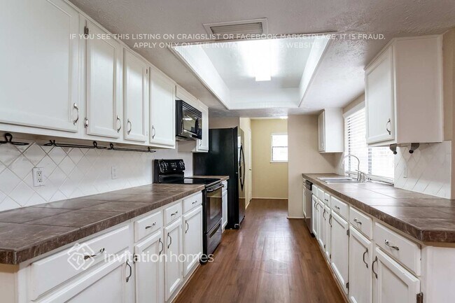 Photo - 3919 Cypressdale Dr