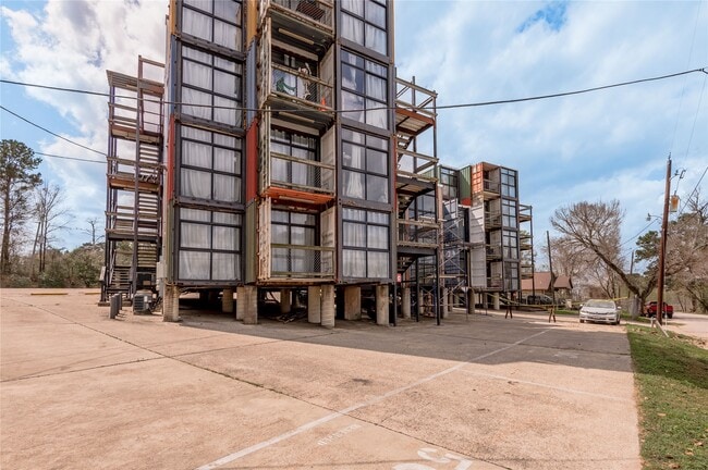 Photo - 1400 Sycamore Ave Unit 4A