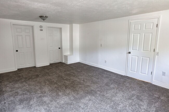 Photo - 1000 Jennette Ave NW