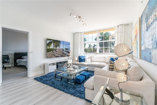 Photo - 651 Okeechobee Blvd Unit 201