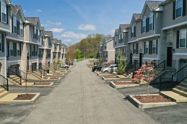 Photo - 2 Bed / 1.5 Bath Townhouse for Rent in Monaca, PA!