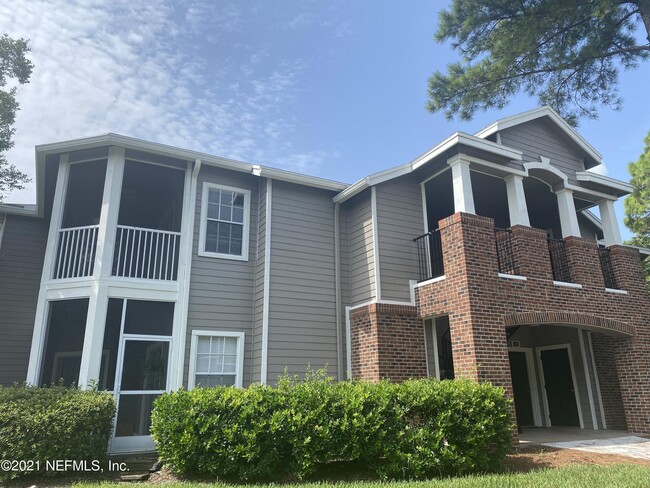 Building Photo - 10000 GATE Pky Unit 422 Rental