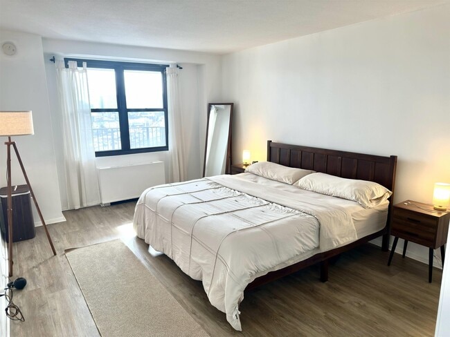 Photo - 201 St Pauls Ave Unit 10T