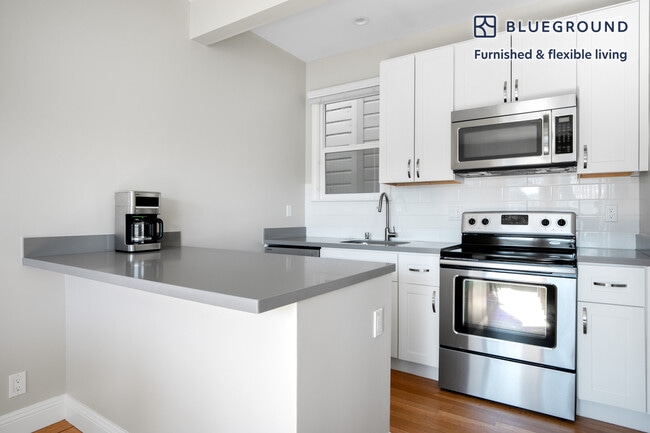 Photo - 2232 North Point St Unit FL3-ID434