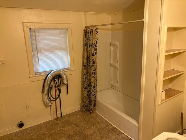 Photo - 1014 W B St Unit 1014 W. B St. Apt A Russellville, Ar
