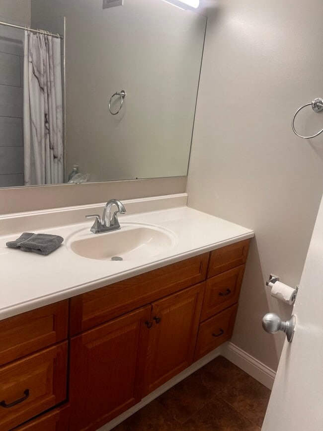 Photo - 200 N Dearborn St Unit 1703