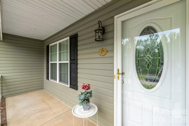 Photo - 155 Rose Brier Lane.