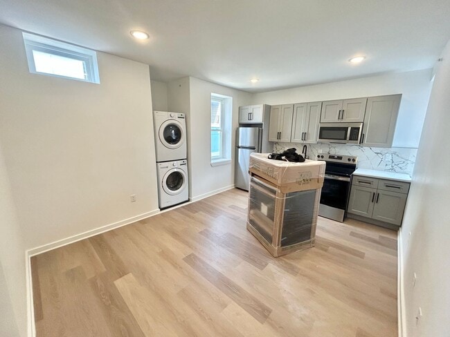 Photo - 2725 W Girard Ave Unit 3R