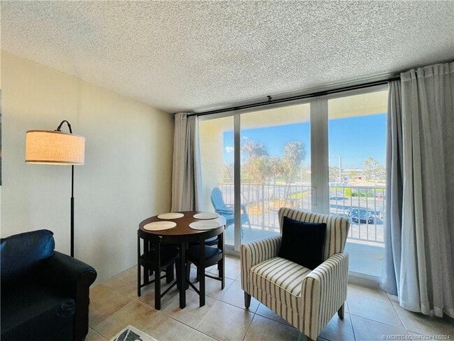 Photo - 9800 S Ocean Dr Unit 211