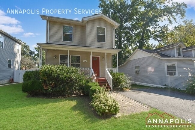 Photo - 1605 Rockhold Rd