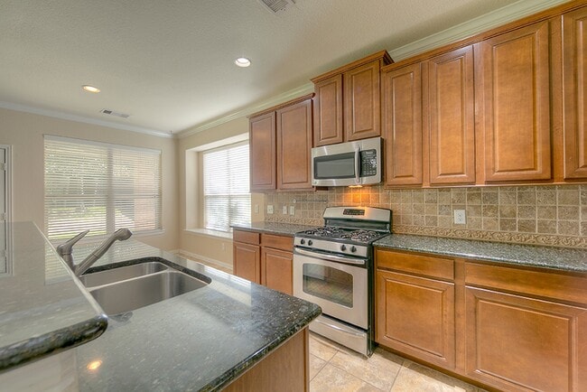 Photo - 10 Quillwood Pl