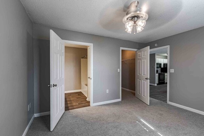 Huntington Chase Apartments
