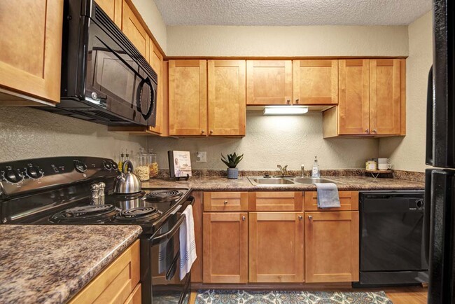 Building Photo - Signal Pointe Rental