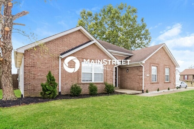 Photo - 3 Bedroom Pet-Friendly Home in SHELBYVILLE, KY with Main Street Renewal