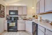 3BR, 2BA - 1,650SF