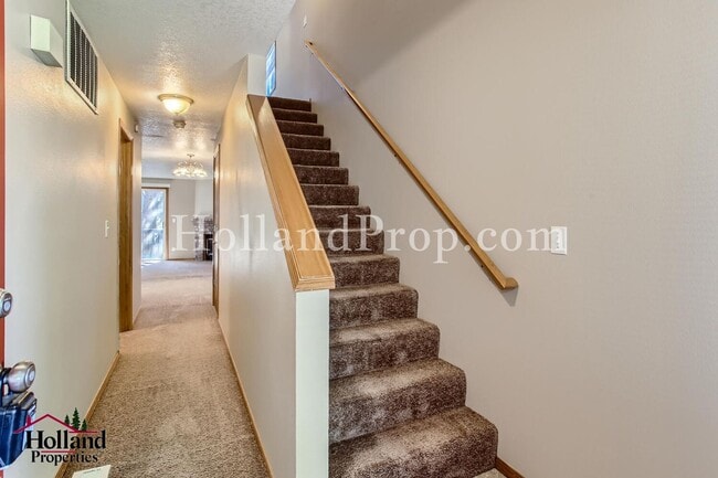 Photo - Lovely End unit of a triplex with garage