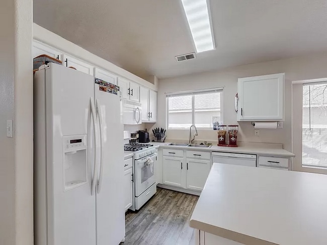 Photo - 3462 Hunters Meadows Cir NE