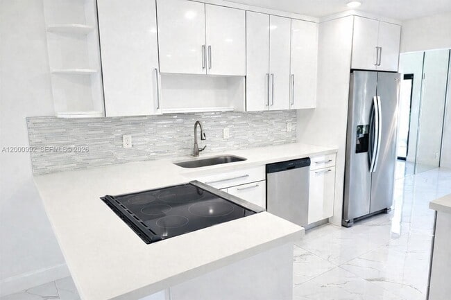 Building Photo - 9723 N New River Canal Rd Unit 416