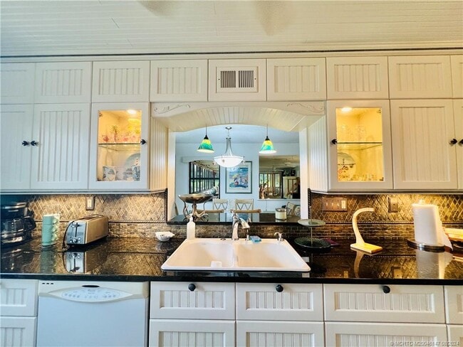 Photo - 10044 S Ocean Dr Unit 102