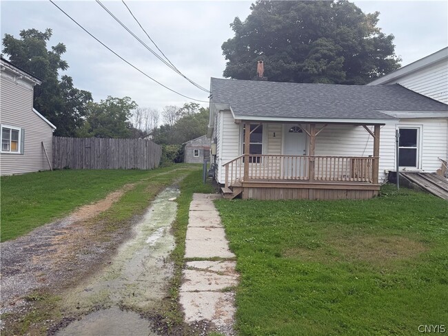 6050 S Main St
