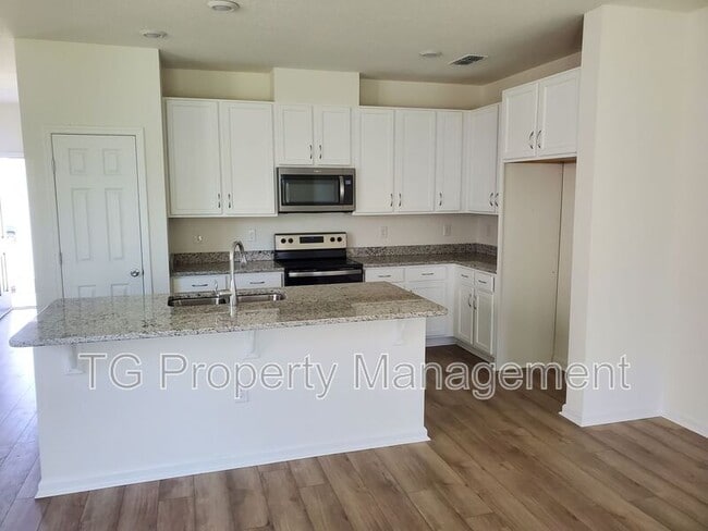 Photo - 26 Great Star Ct