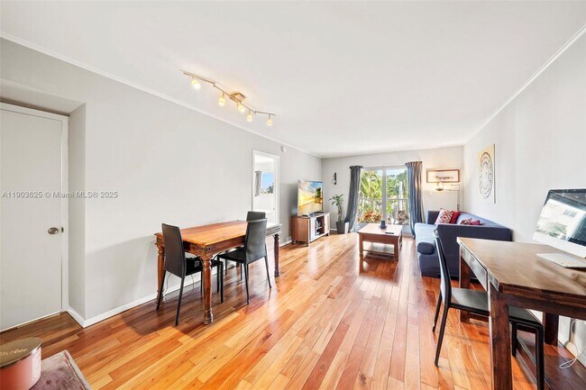 Photo - 1674 Bay Rd Unit 401