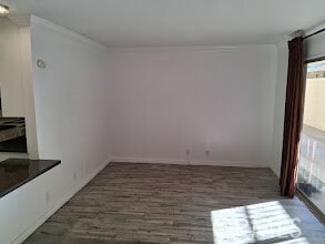 Photo - 1001 W MacArthur Blvd Unidad 34