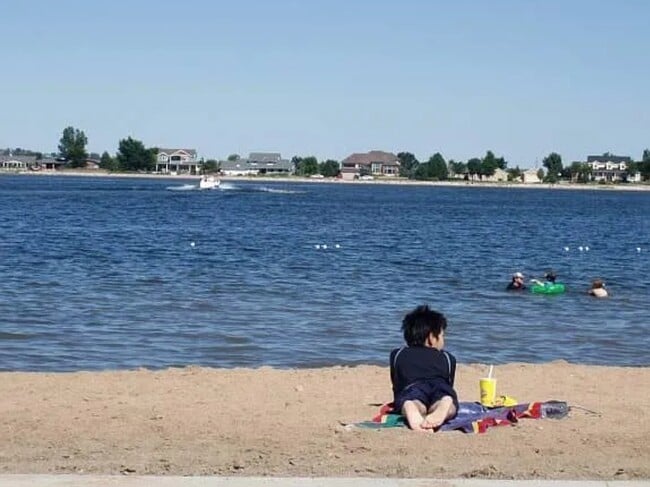 Building Photo - 620 Cedar St