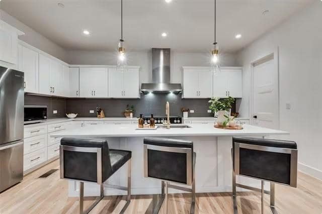 Photo - 2633 Reagan St