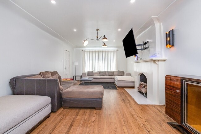 Photo - 4148 Normandy Ave