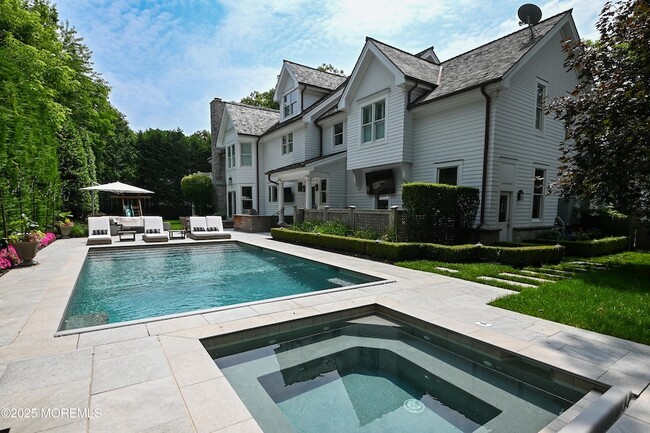 Photo - 11 Red Oak Dr Casa