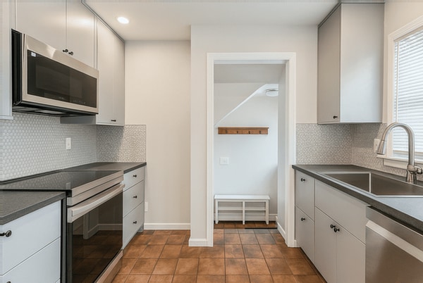 Photo - 1718 Chandler Rd