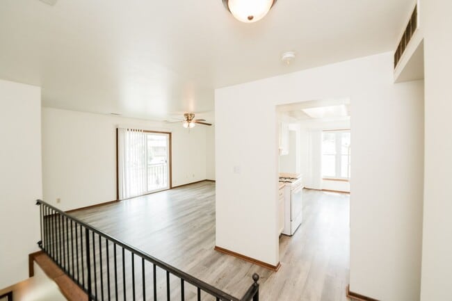 Photo - 3320 Randolph Pl Unit 3320 Randolph Apt D