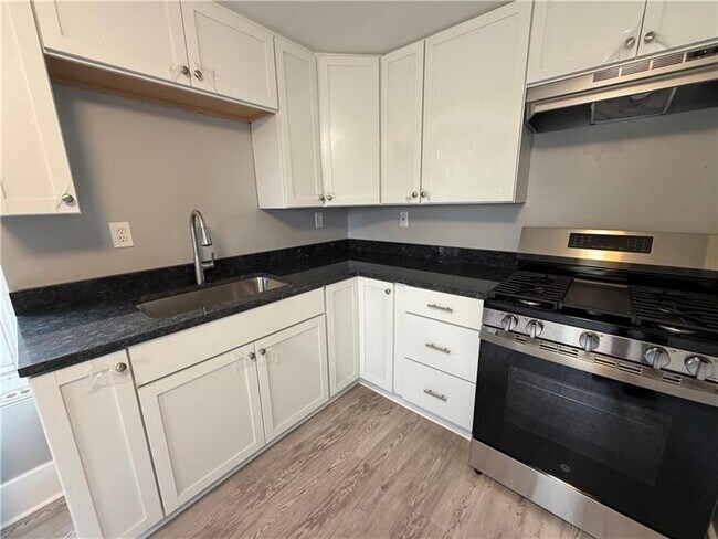 Photo - 3224 Brodhead Rd