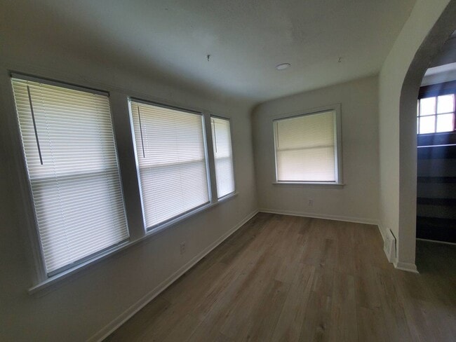 Photo - 13407 Puritas Ave Unit 13407