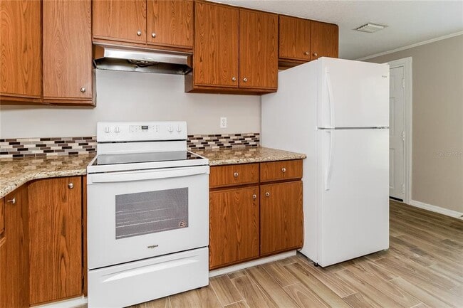 Photo - 243 Acorn Dr