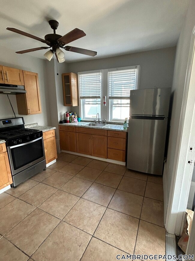 Photo - 196 Sherman St Unit 3