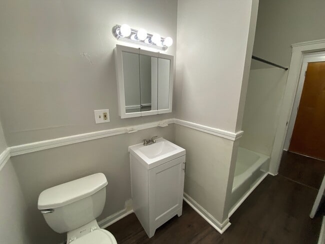 Photo - 93 Orange St Unit 1