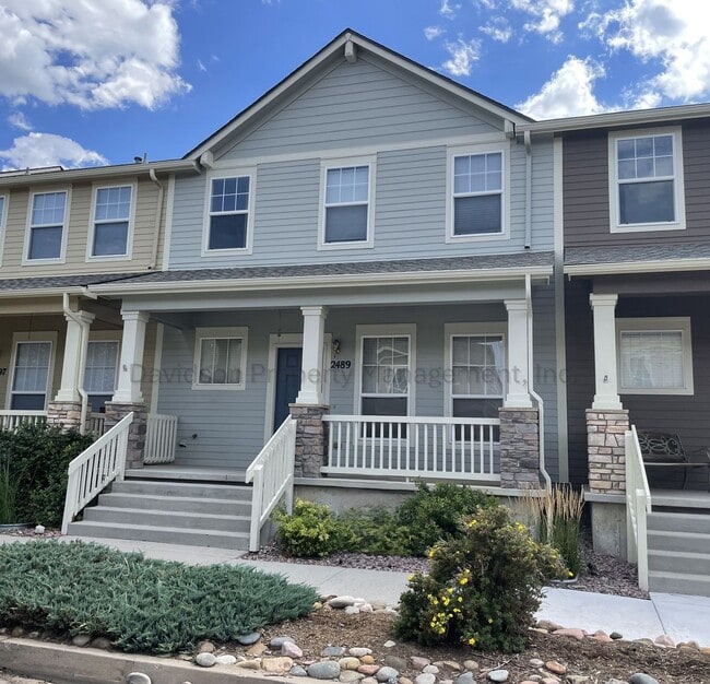 Building Photo - Great 3-Bedroom Townhouse in Southeast Colorado Springs