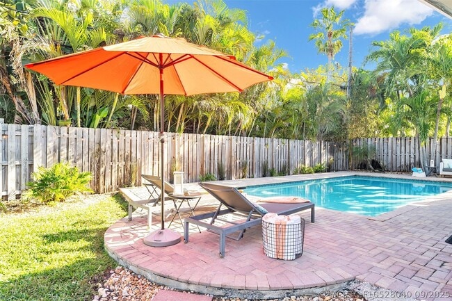 Photo - 3221 Seaward Dr