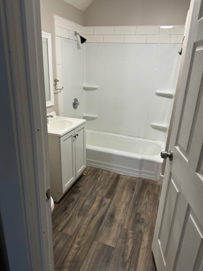 Photo - Charming 3-Bedroom Home with Modern Upgrad...