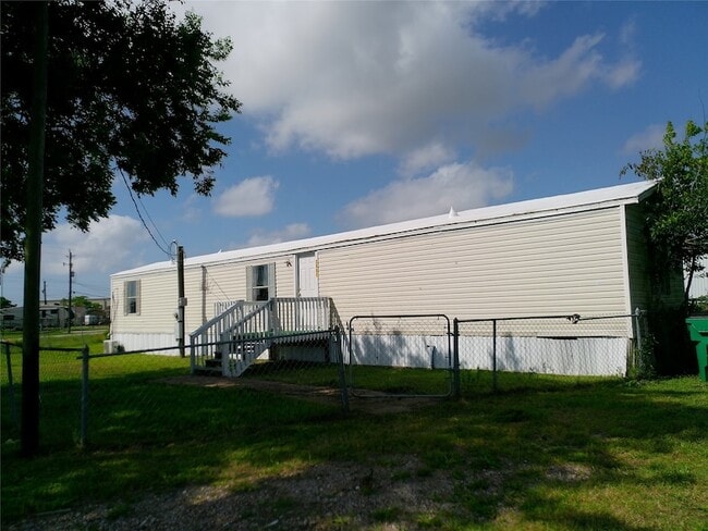 2501 Mcdonald Rd