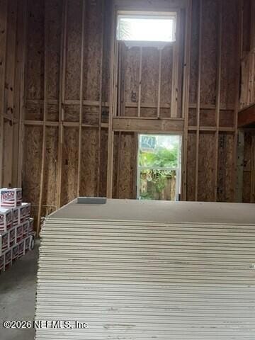 218 7th Ave S