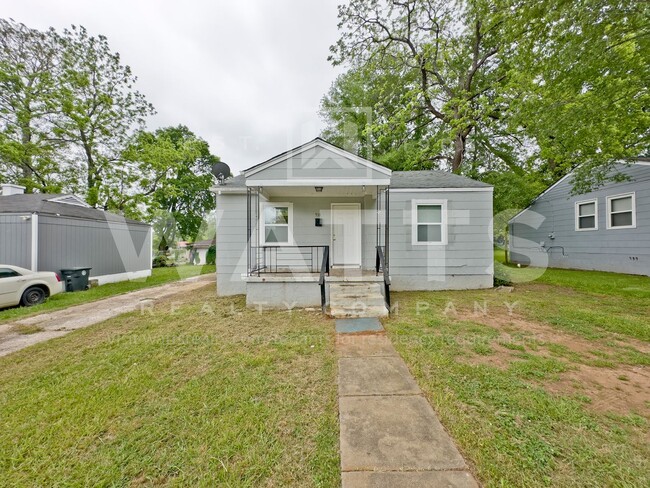 3 Bedroom House in Oakwood Place Neighborh... - 3 Bedroom House in Oakwood Place Neighborh...